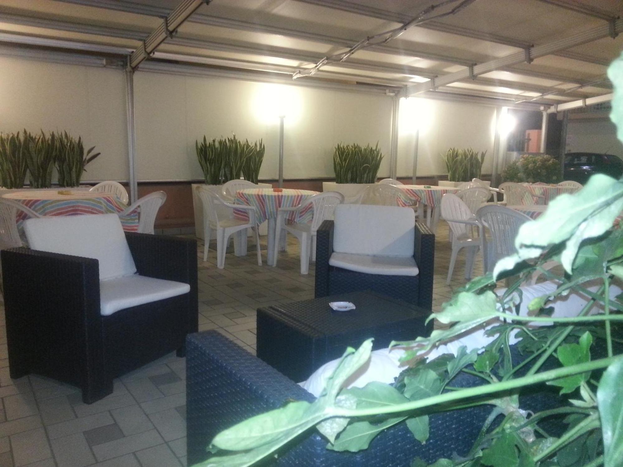 Hotel Europeo Sottomarina Exterior photo